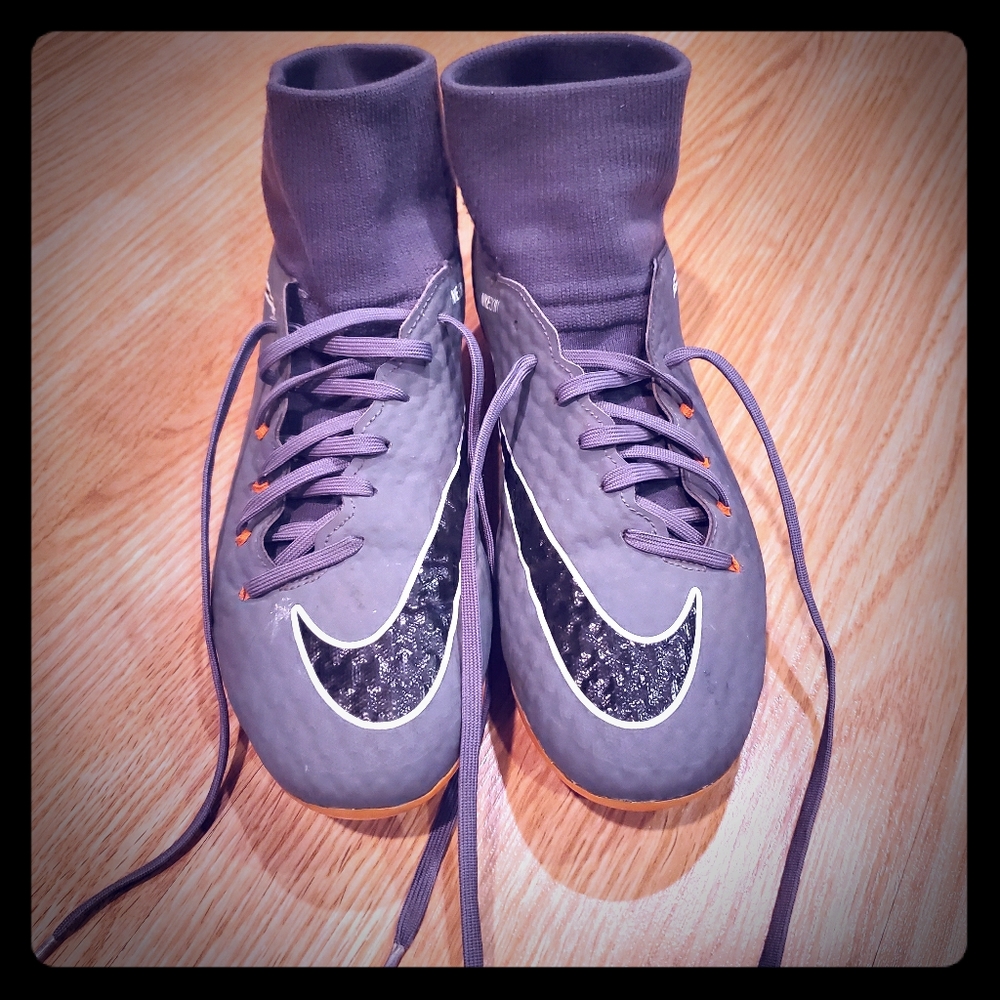 Nike hypervenom phantom III soccer cleats